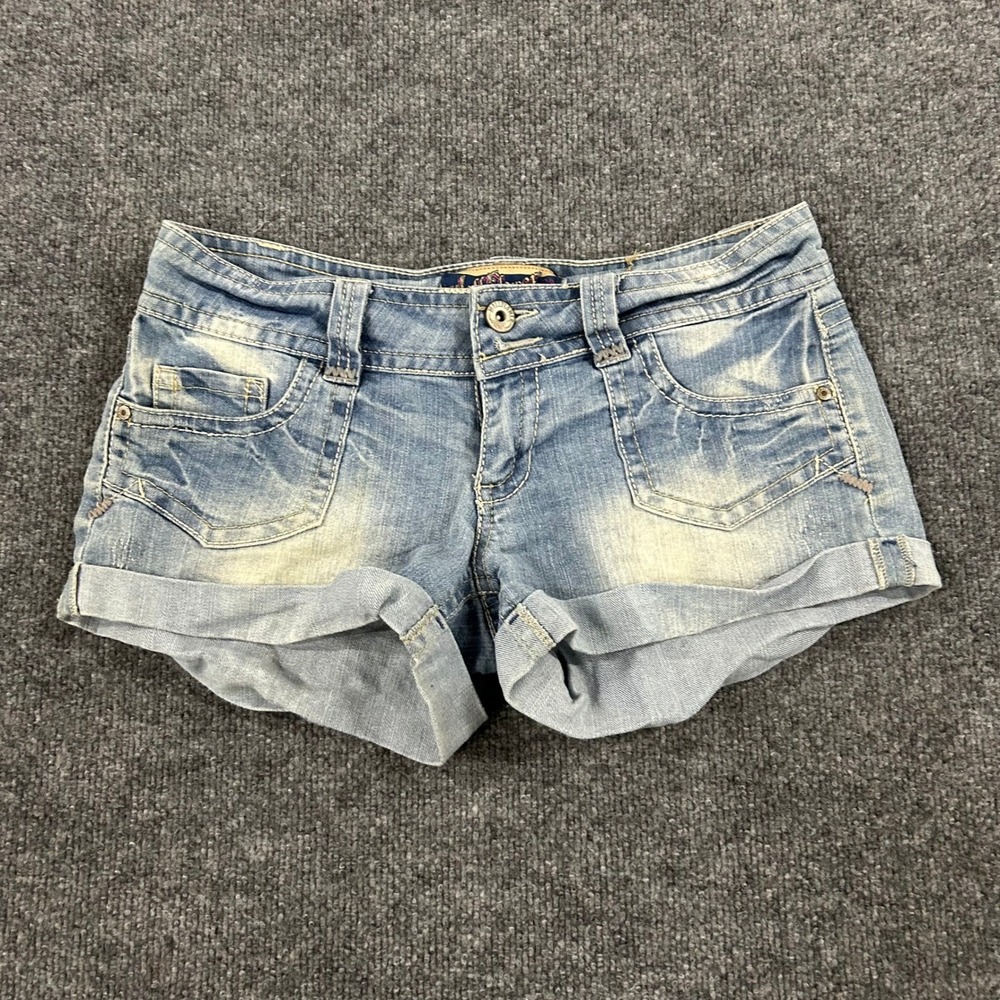 WallFlower Denim Shorts Womens Size 7 Light Wash Cuffed Low Rise Stretch Casual